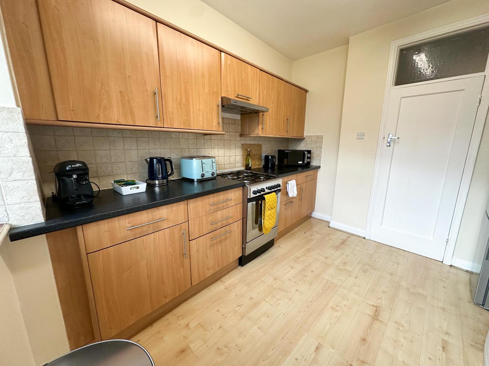 2 Bed Flat - Short Walk From Brent Cross Station Apartman Hendon Kültér fotó