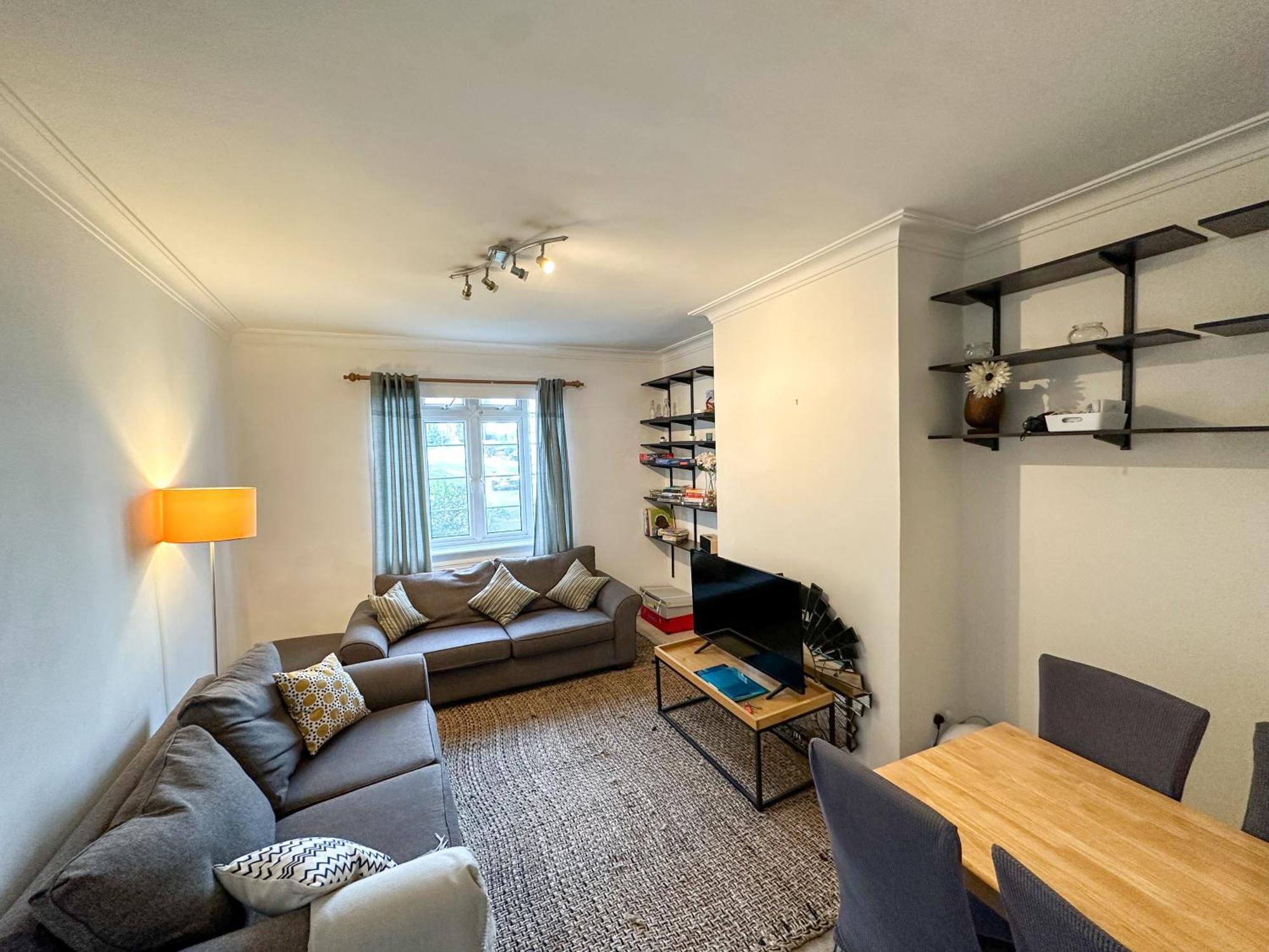 2 Bed Flat - Short Walk From Brent Cross Station Apartman Hendon Kültér fotó